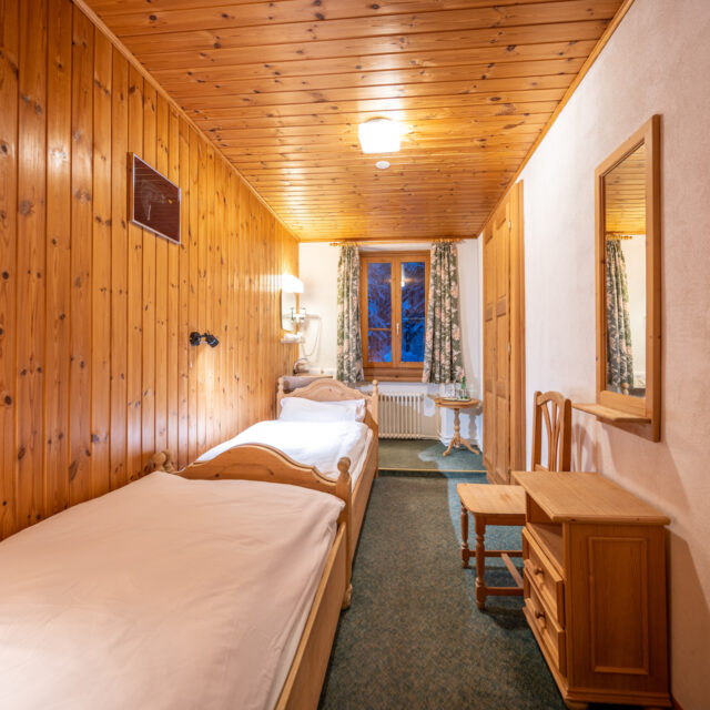 Zweibettzimmer
